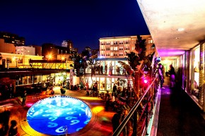 2738x1825xNIGHT_COURTYARD2_HIGHres_highCONTRAST.jpg.pagespeed.ic.sYzk-6L-J_